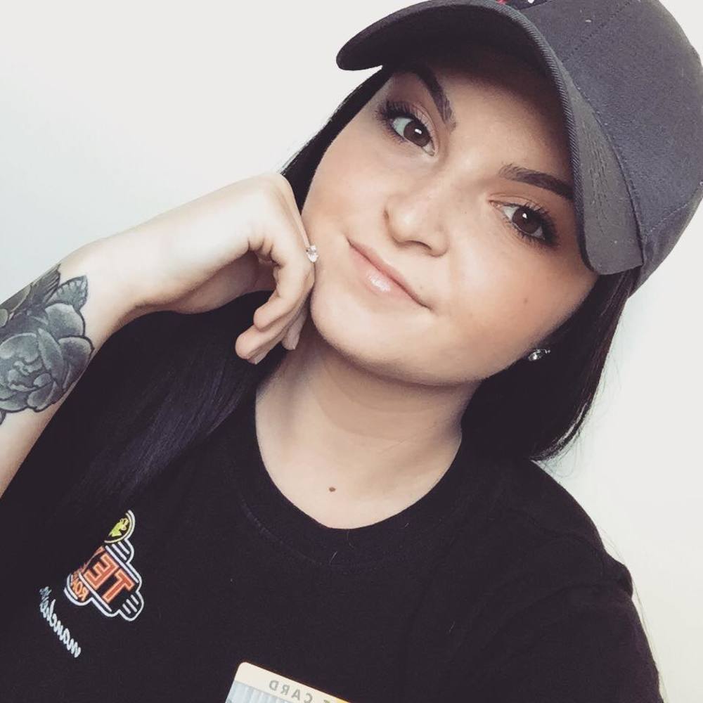 Meet your Posher, Sam